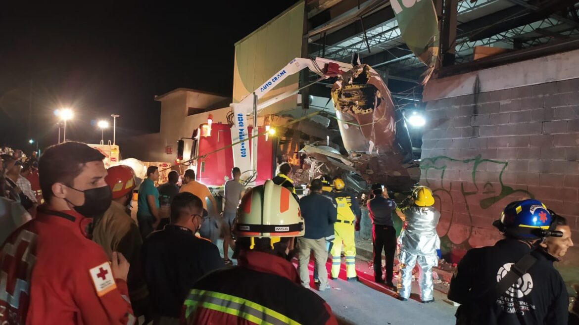 Autoridades de Morelos identifican a los 3 tripulantes fallecidos en el accidente aéreo en Temixco