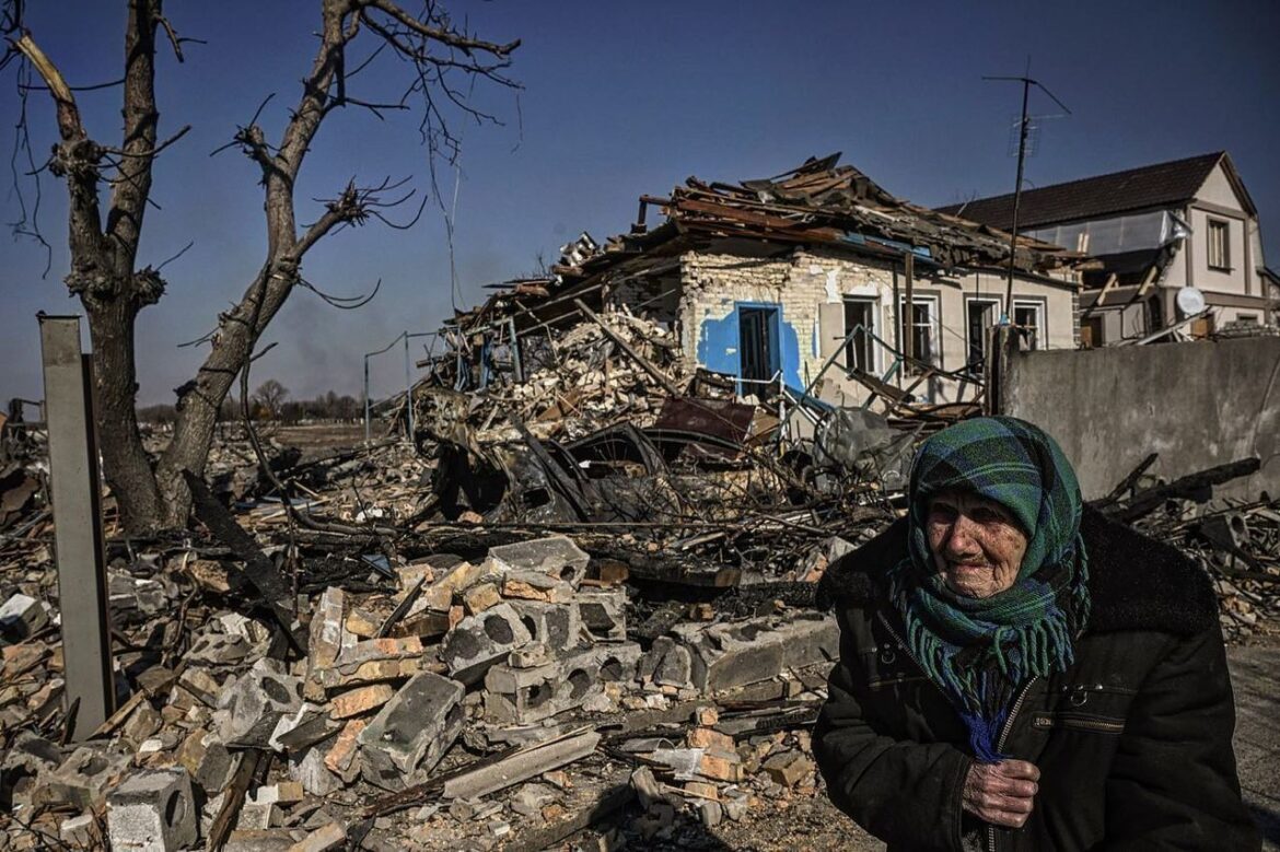 Ucrania rechaza ultimátum de Rusia para deponer las armas en Mariúpol a cambio de ayuda humanitaria
