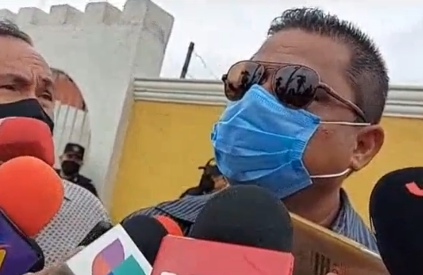 Padre de Debanhi Escobar sostiene que la versión de que su hija cayó en una cisterna por accidente es mentira