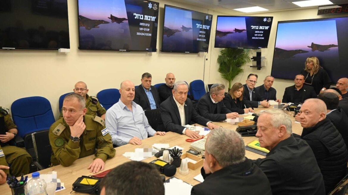 Israel tendría pensado contraatacar a Irán: afirman jefes militares
