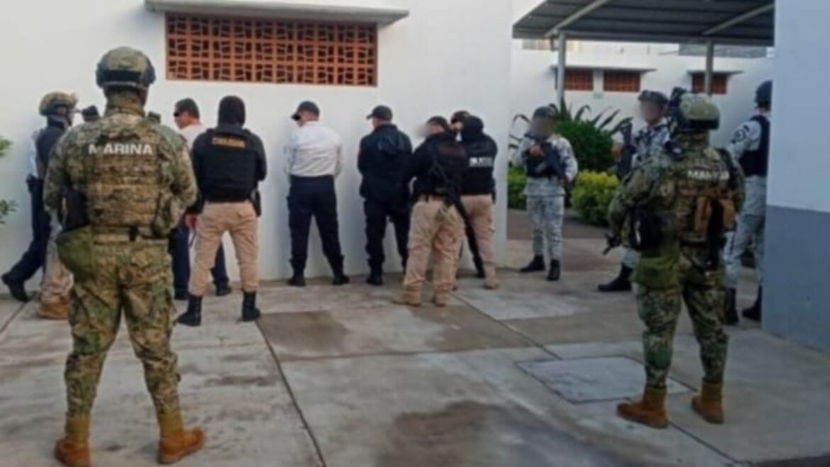 Guanajuato en crisis: detienen a 7 policías de Irapuato, horas antes de la violencia en Apaseo el Grande