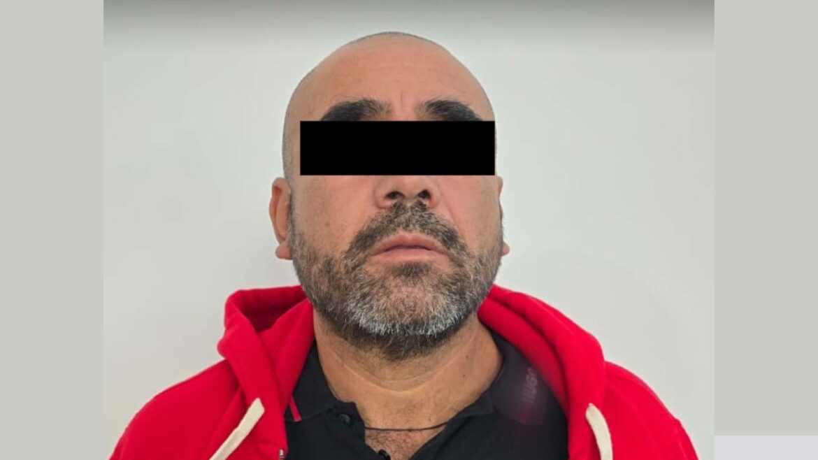 Autoridades detienen a líder criminal y desmantelan célula dedicada al robo y contrabando en Querétaro y Guanajuato