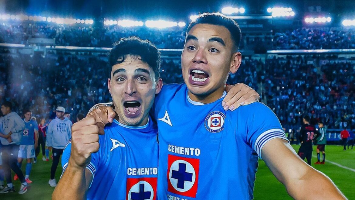 Cruz Azul remonta y avanza a Semifinales tras vencer 3-0 a Xolos