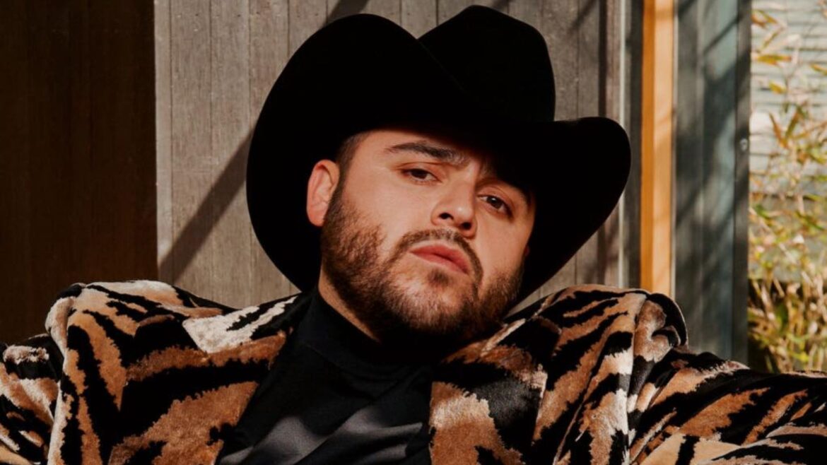 Gerardo Ortiz admite haber cantado para el CJNG y testificará en juicio contra Ángel del Villar