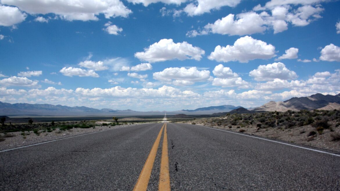 SICT lanza operativo de seguridad en carreteras y terminales por Semana Santa 2025