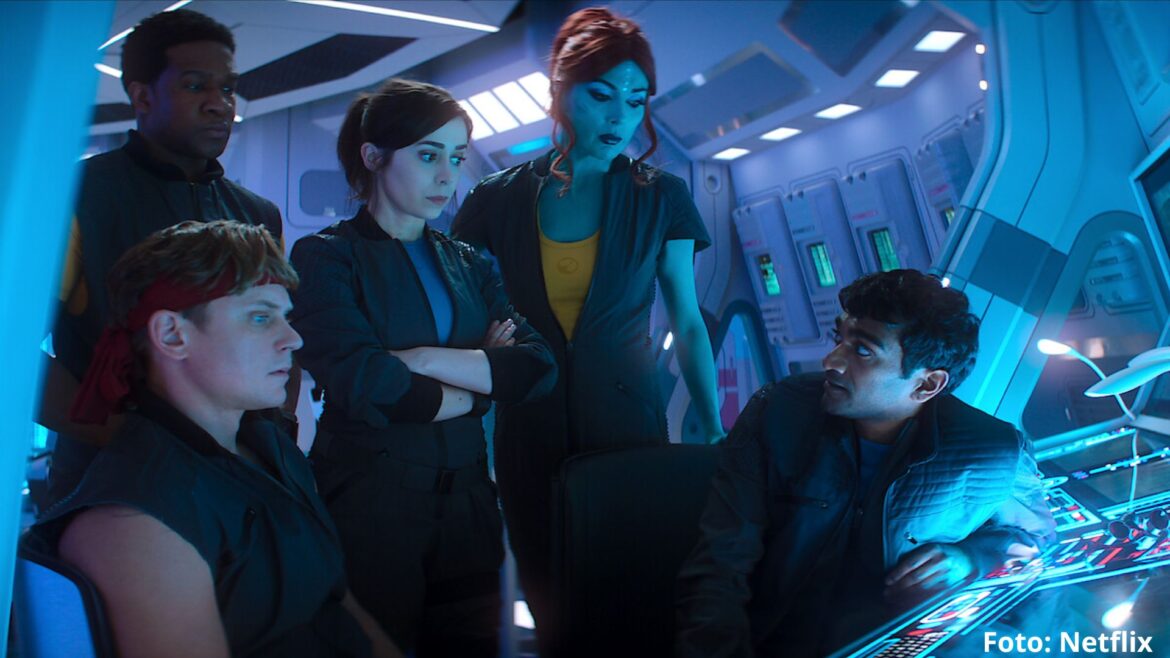 Black Mirror estrena su séptima temporada en Netflix con seis historias sobre inteligencia artificial y realidad virtual