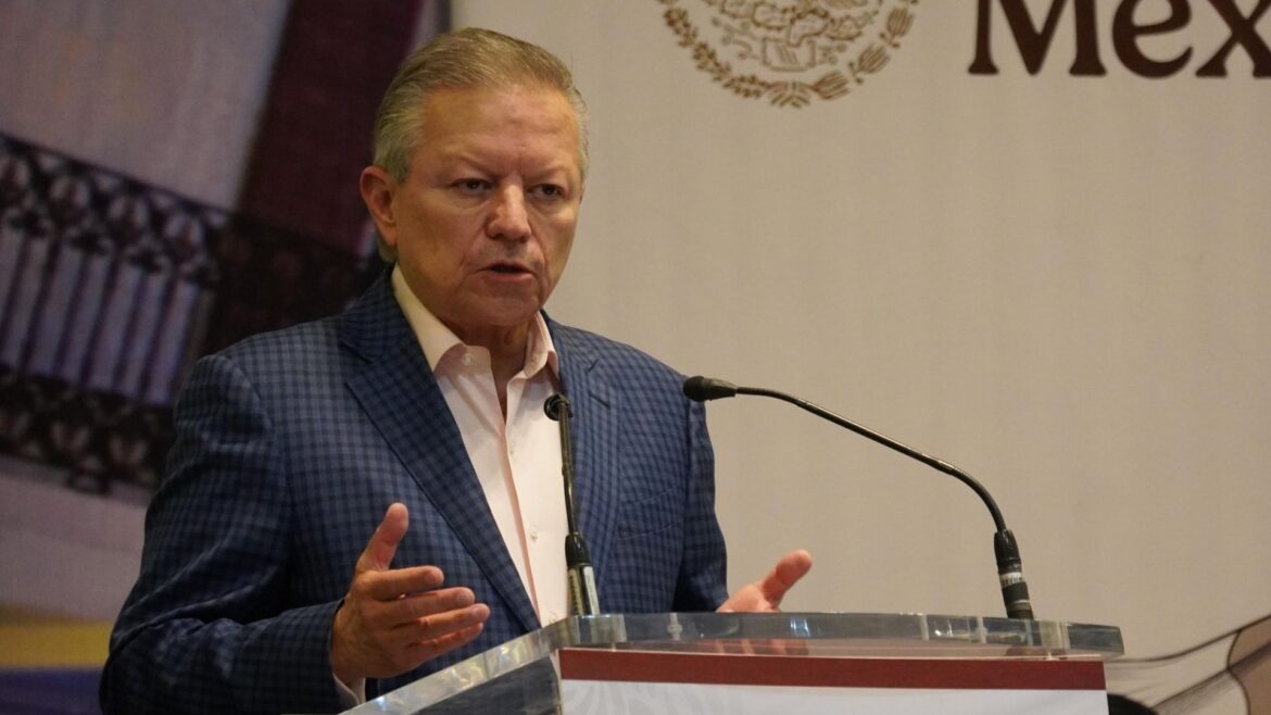 Zaldívar niega señalamientos de guerra sucia tras revelaciones de TelevisaLeaks