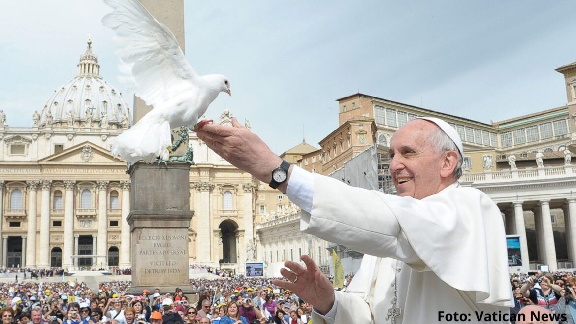 Francisco cambió el ritual papal: así será el funeral del pontífice que eligió austeridad
