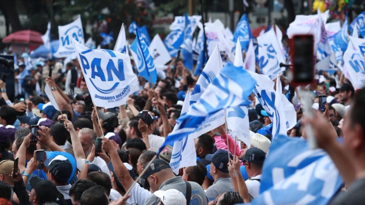 El PAN se relanza con nuevo logo