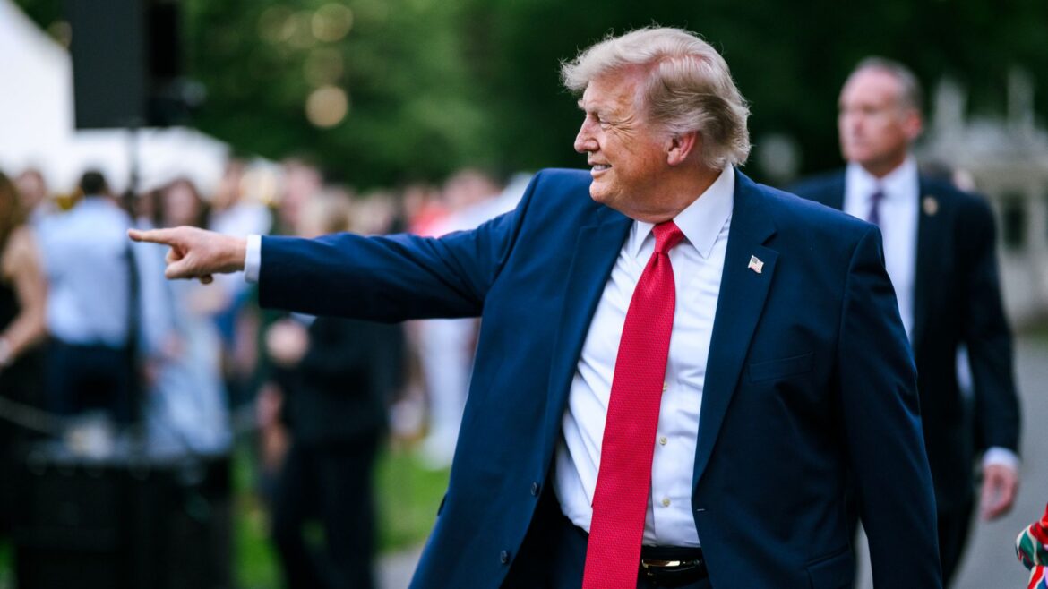 Trump frena la revisión de modelos de IA ante la fractura entre seguridad nacional y Silicon Valley