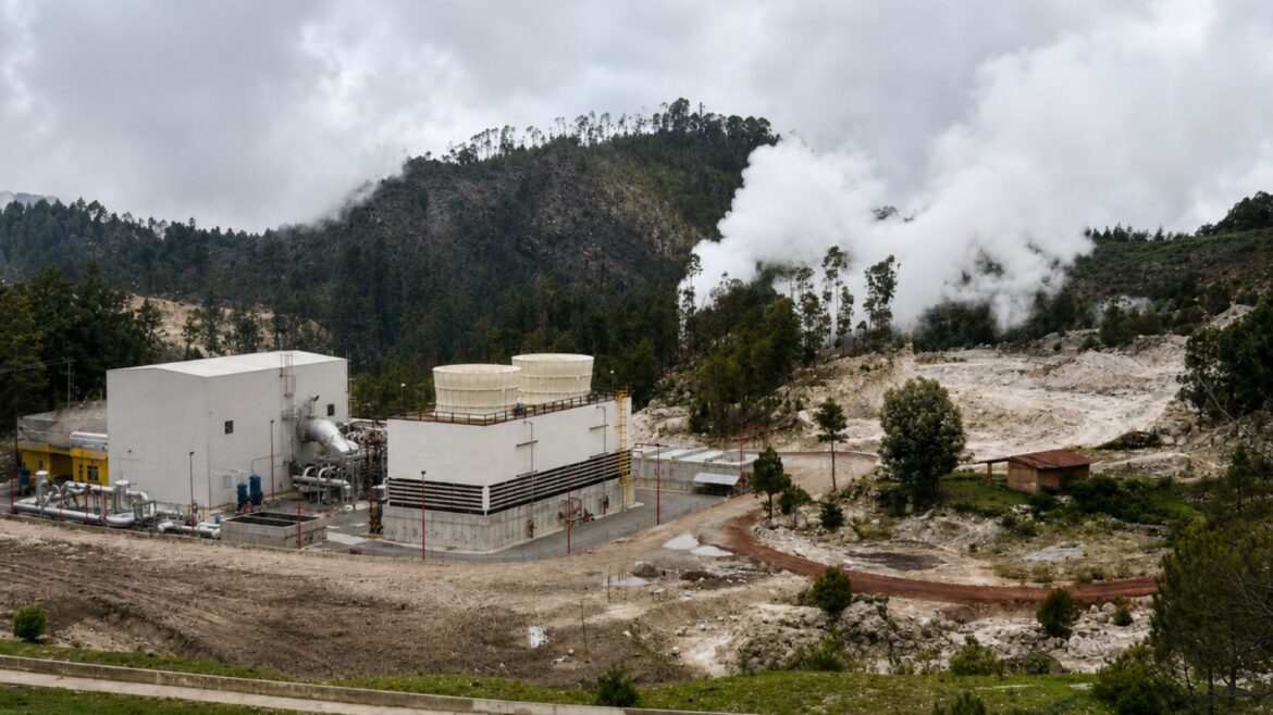 Los Azufres: la planta geotérmica de CFE señalada por contaminación y enfermedad renal en Michoacán